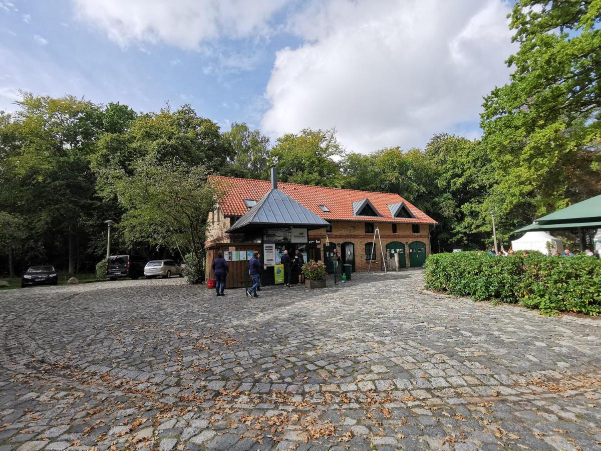 Hotel Schloesschen Sundische Wiese Zingst Εξωτερικό φωτογραφία