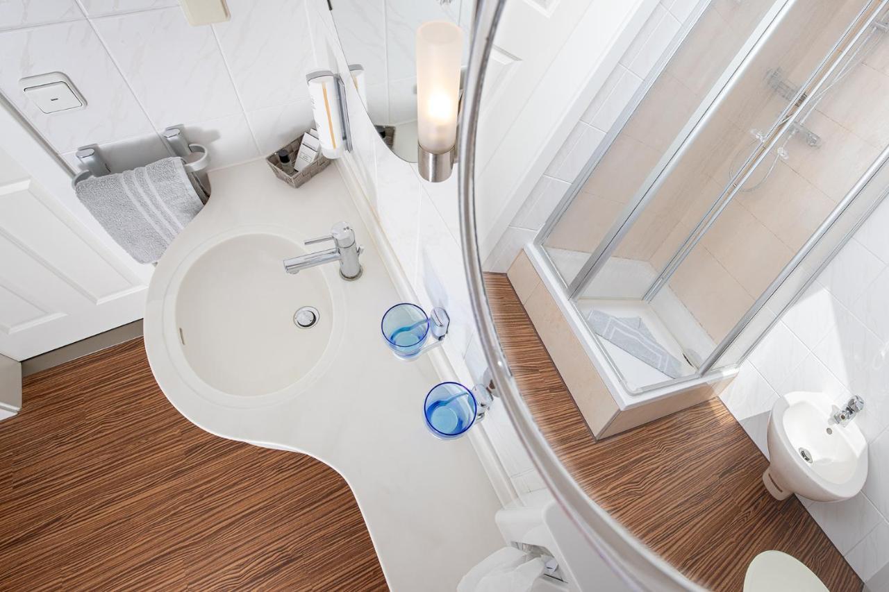 Hotel Schloesschen Sundische Wiese Zingst Εξωτερικό φωτογραφία