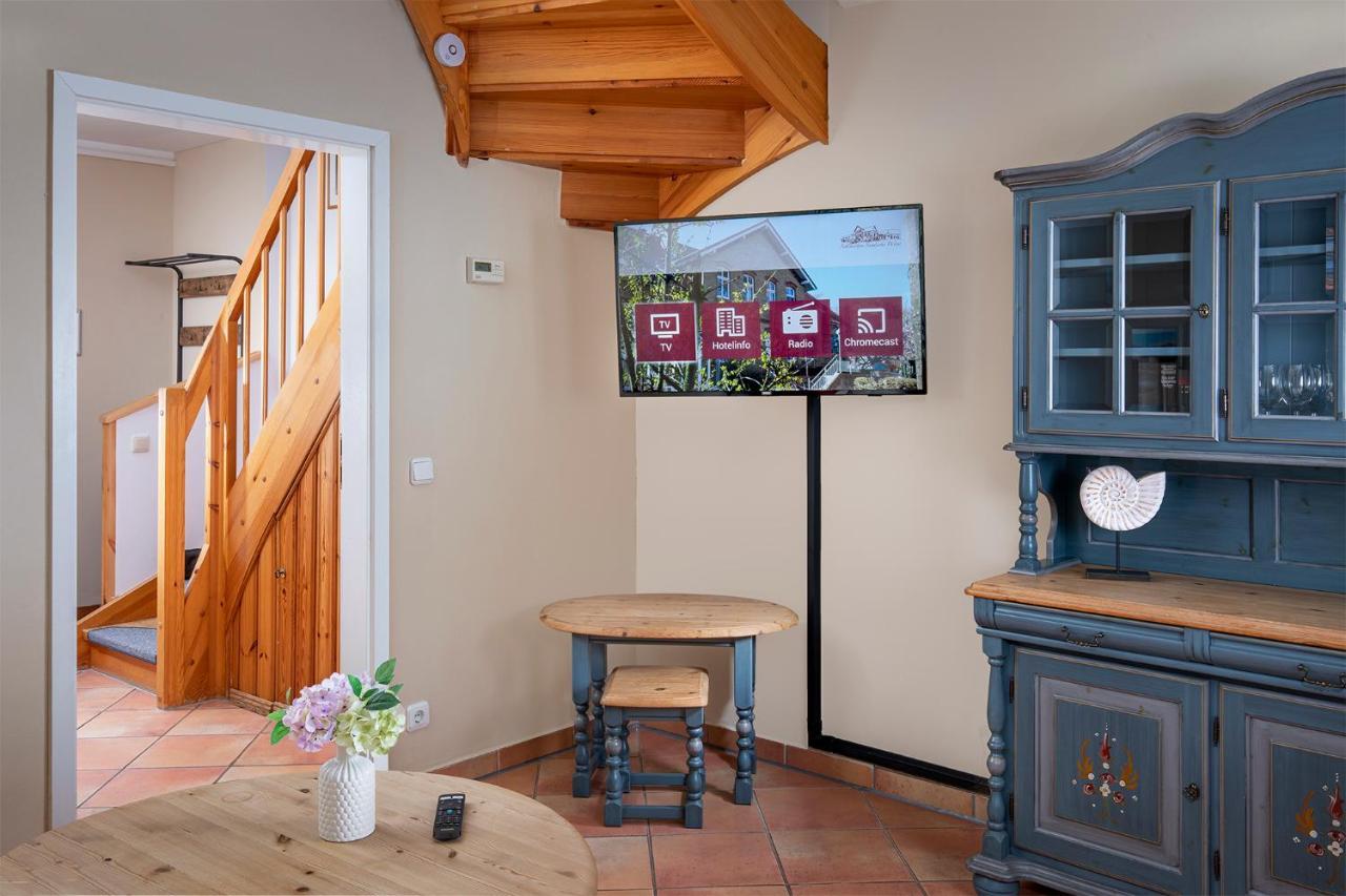 Hotel Schloesschen Sundische Wiese Zingst Εξωτερικό φωτογραφία