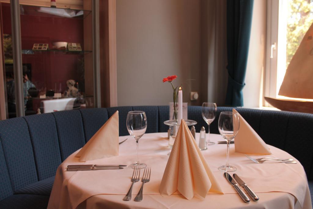 Hotel Schloesschen Sundische Wiese Zingst Εξωτερικό φωτογραφία